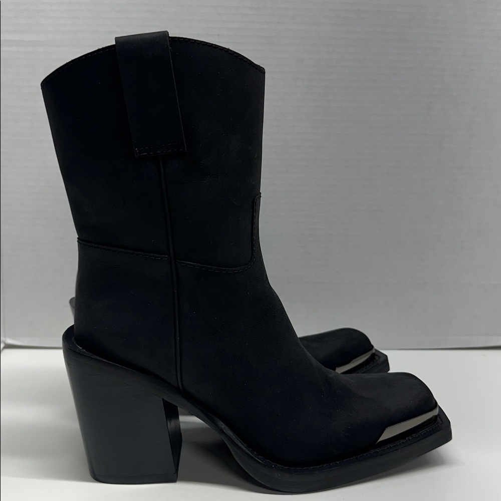 Jeffrey Campbell Black Ankle Boots - Picture 2 of 7